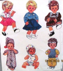 8376 SIMPLICITY SMALL, MEDIUM, LARGE BABY DOLL PANTIES, ROMPER, HAT, DRESS 87 PATTERN